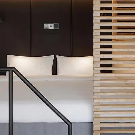 Zoku Vienna-2